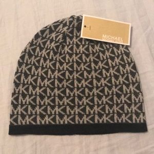 NWT Michael Kors Beanie